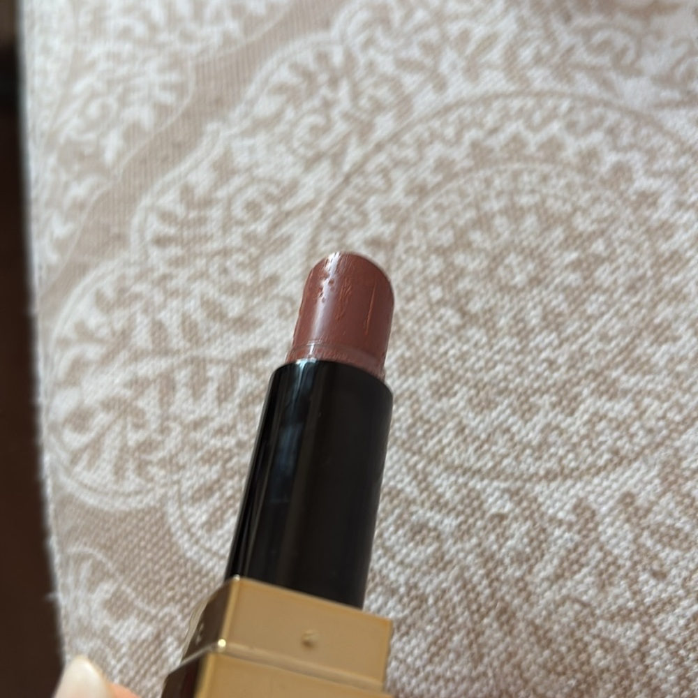 Victoria’s Secret Heidi Klum Lipstick - Picture 6 of 7